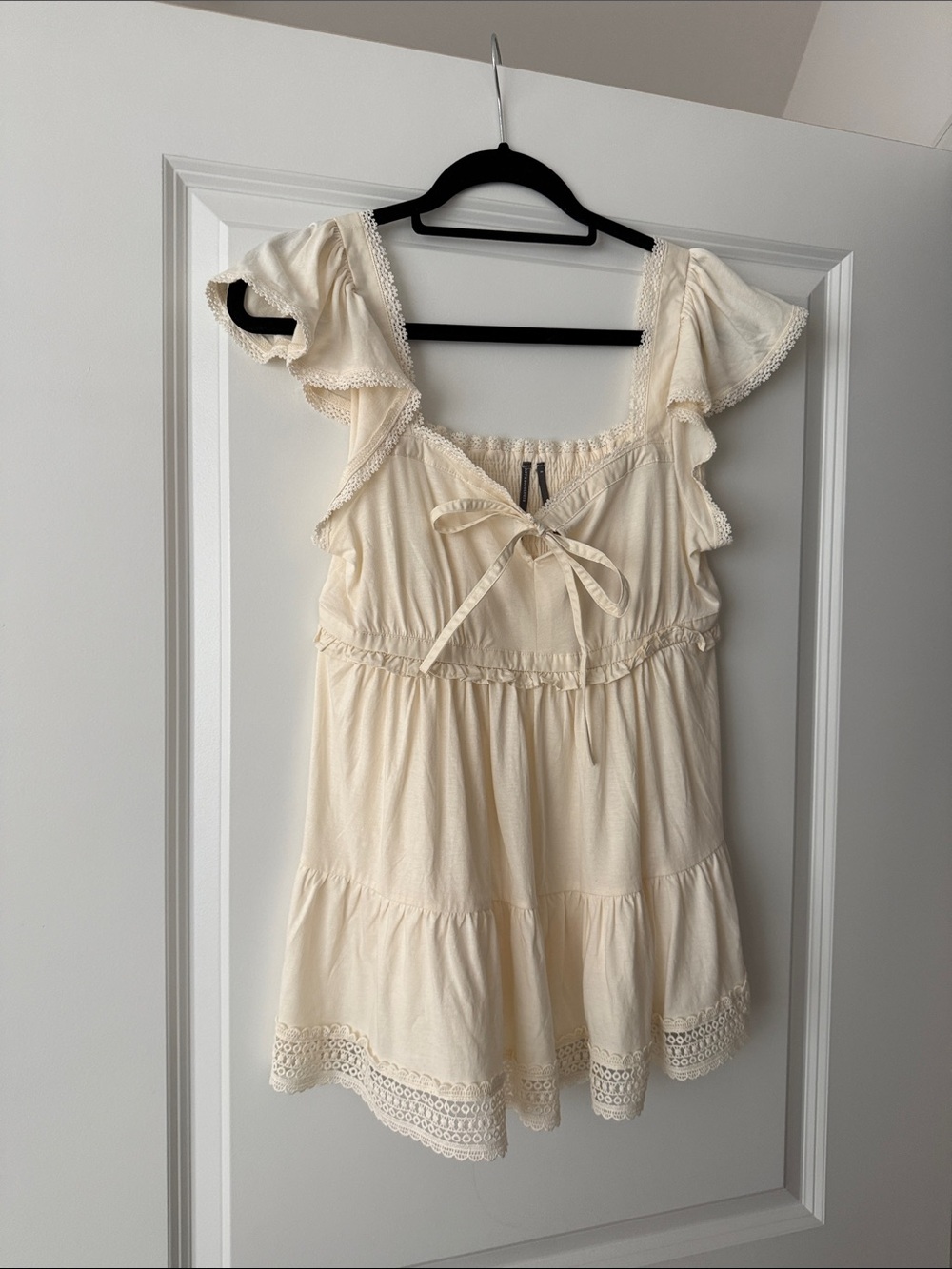 Anthropologie Cream Ruffle Tie-Front Top